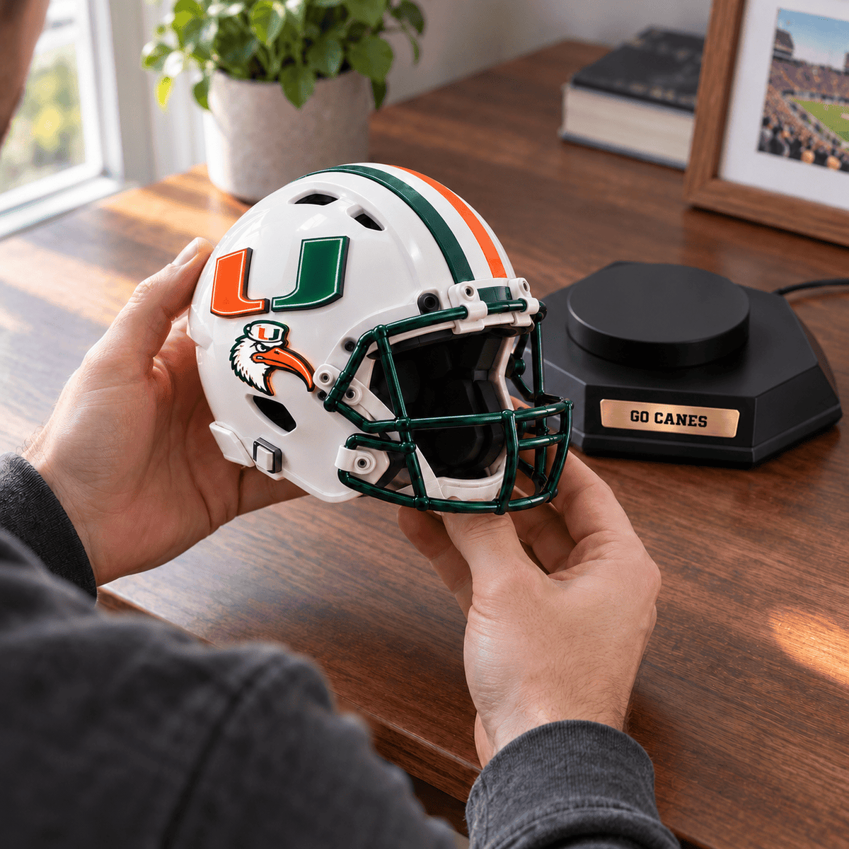 MHC Premium Levitating Helmet NHVH