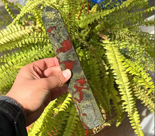 16cm Dragon Blood Stone Tower Wholesale Healing Natural Stones Crafts Well-Finished Home Decoration