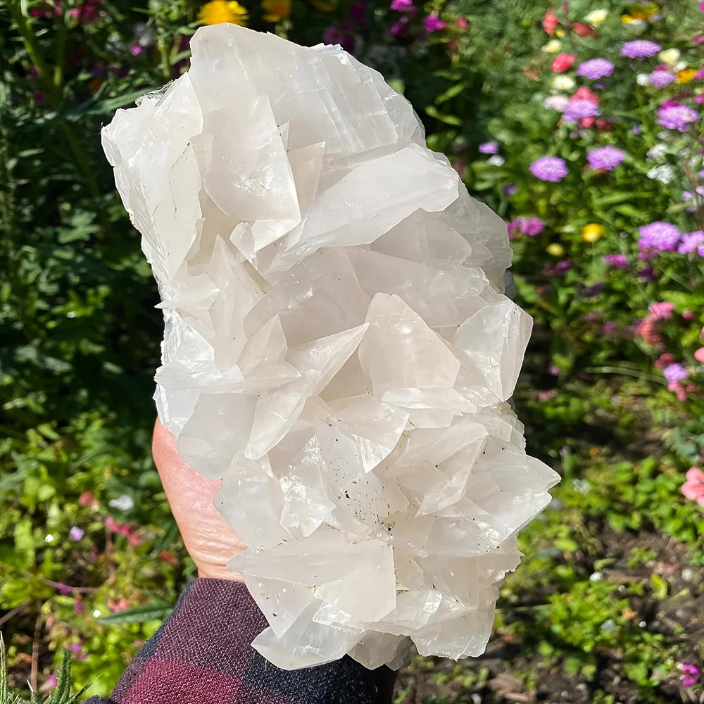 1pc 200-300g White Rose Calcite Mineral Speciman UV Reaction Under UV Light Home Decoration Valentine's Day Gift